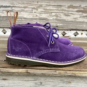 NWOB Dr. Martens Blythe Purple Suede 2-Eyelet Desert Chukka Boot Women's Size 6